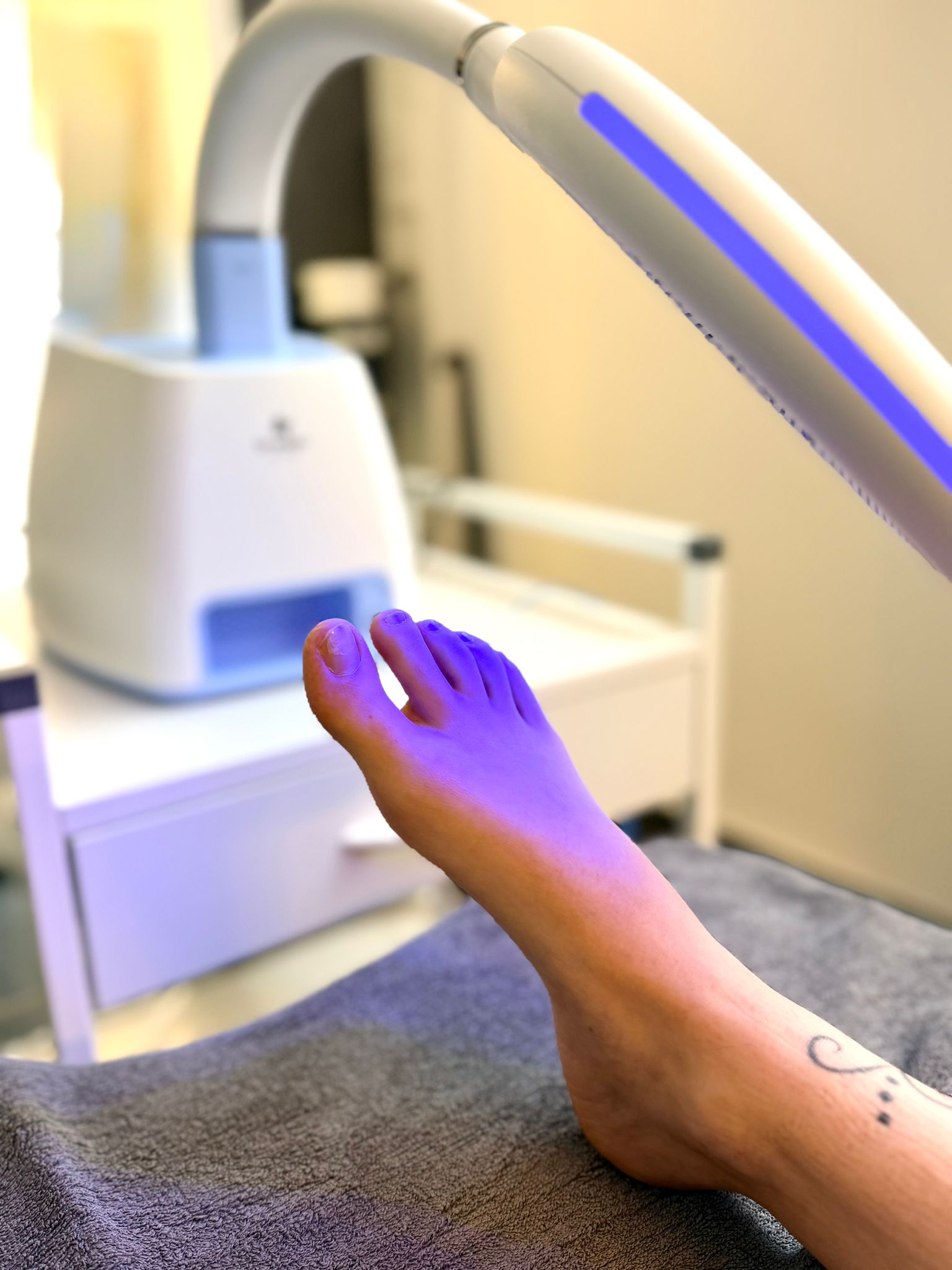 Die Kaltplasma-Therapie von Dr. Plajin ist ab sofort Teil unseres Angebots.